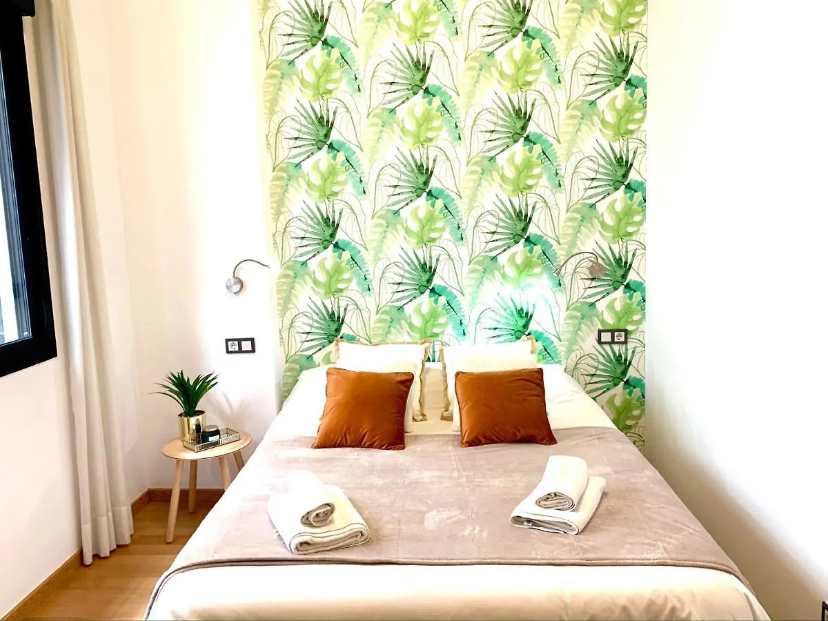Homely Malaga Refino Bajo G6 Y F6 Lägenhet